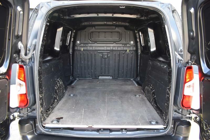 Opel Combo L2 1.5 CDTi KLIMA*DPH*ČR 1.MAJ