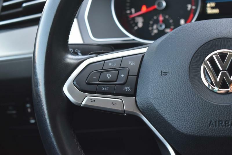 Volkswagen Passat 1.5 TSI 110kW DSG*TAŽNÉ*KAMERA