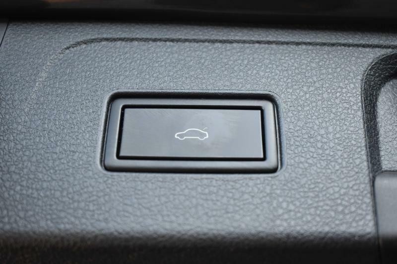 Volkswagen Passat 1.5 TSI 110kW DSG*TAŽNÉ*KAMERA