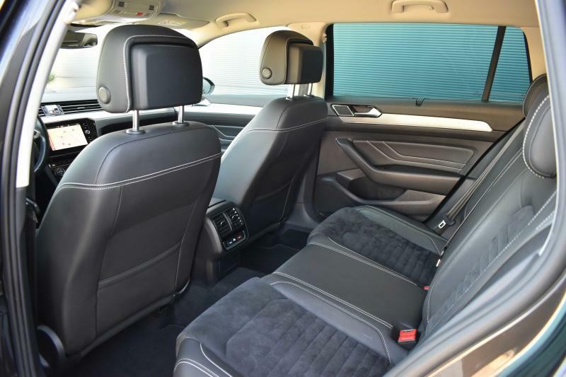 Volkswagen Passat 1.5 TSI 110kW DSG*TAŽNÉ*KAMERA