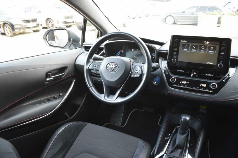 Toyota Corolla Combi 2.0Hybrid*GR SPORT*KAMERA*DPH*