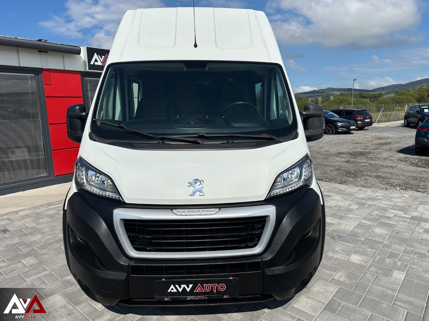 Peugeot Boxer 2.2 BlueHDi 165k L4H3 DK, 6-miestne, SR