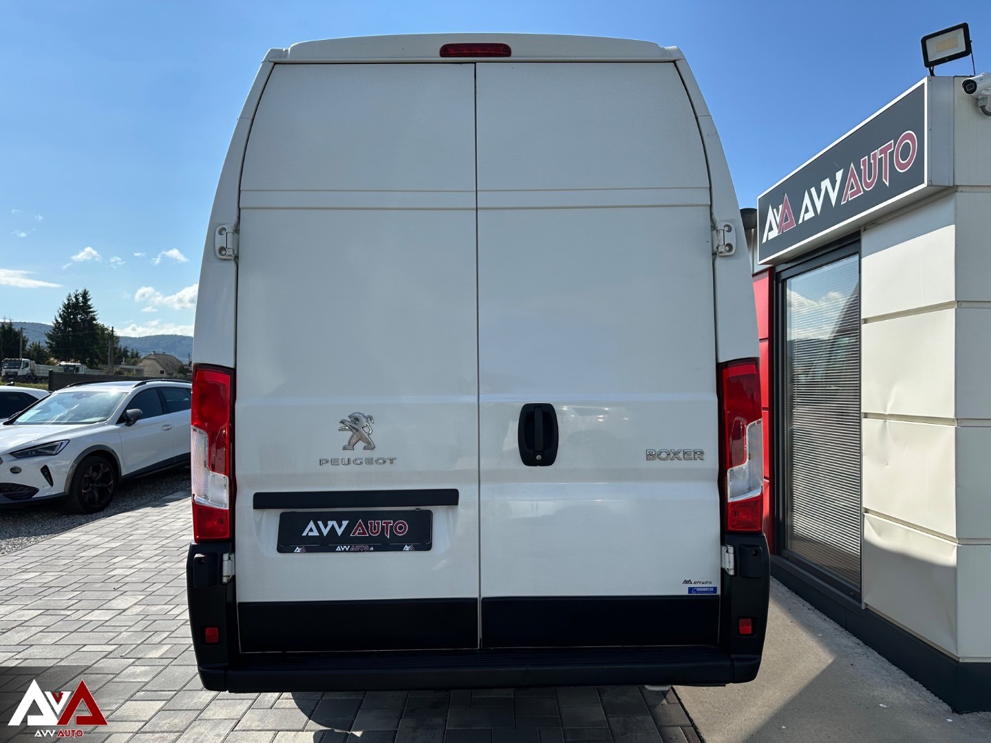 Peugeot Boxer 2.2 BlueHDi 165k L4H3 DK, 6-miestne, SR