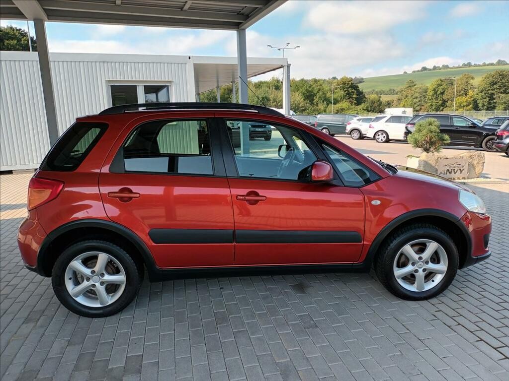 Suzuki SX4 1, 6 VVT-i, 4X4, SERVISKA, TAŽNÉ