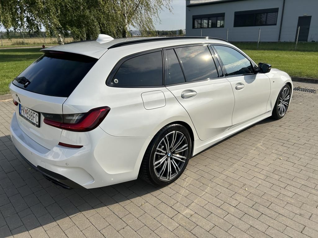BMW M3 40d mHEV Touring xDrive A/T