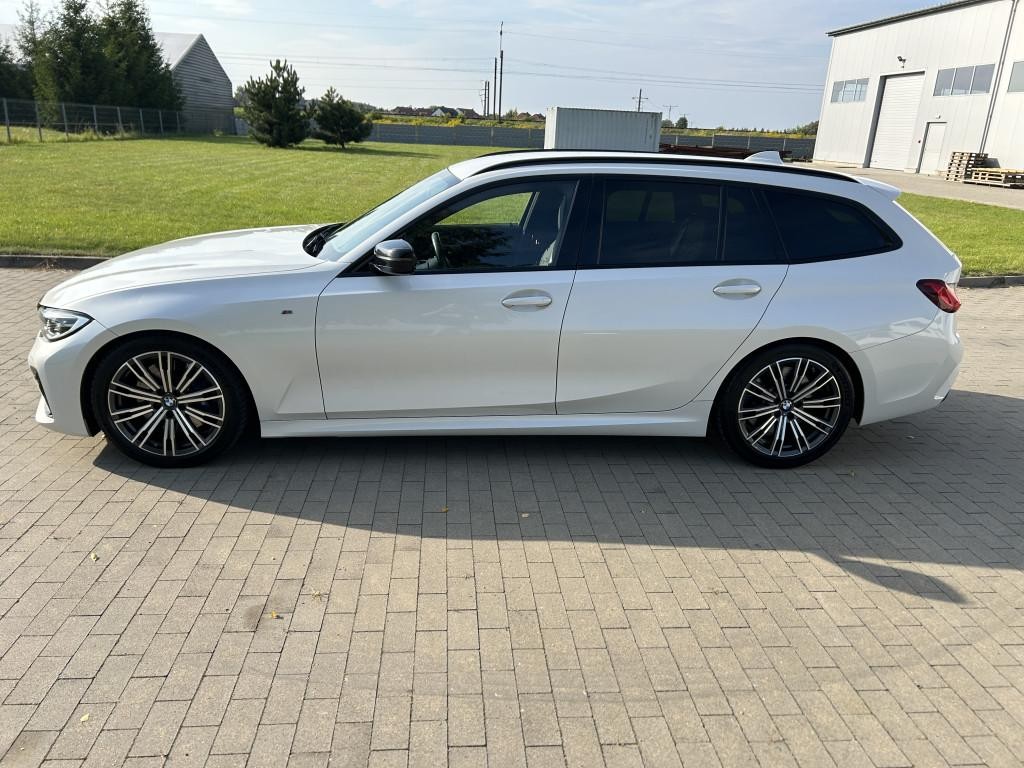 BMW M3 40d mHEV Touring xDrive A/T
