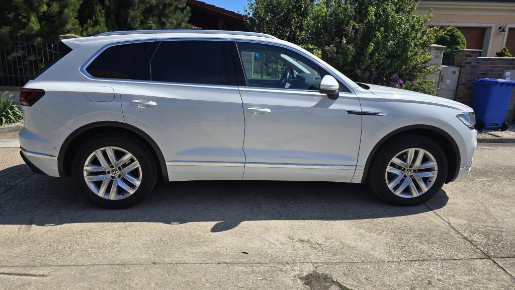 Volkswagen Touareg 3.0 V6 TDI SCR Elegance 4Motion Tiptronic
