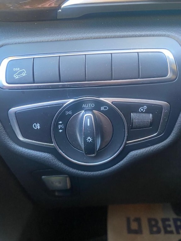 Mercedes V trieda 250 d lang Avantgarde 4MATIC A/T