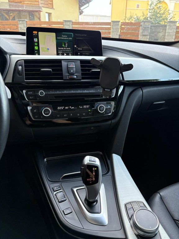 BMW rad 3 320d xDrive A/T