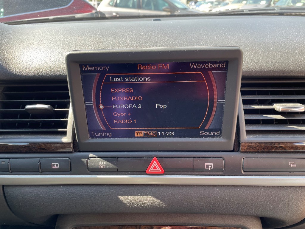 Audi A8 4.2 V8 TDI quattro tiptronic DPF