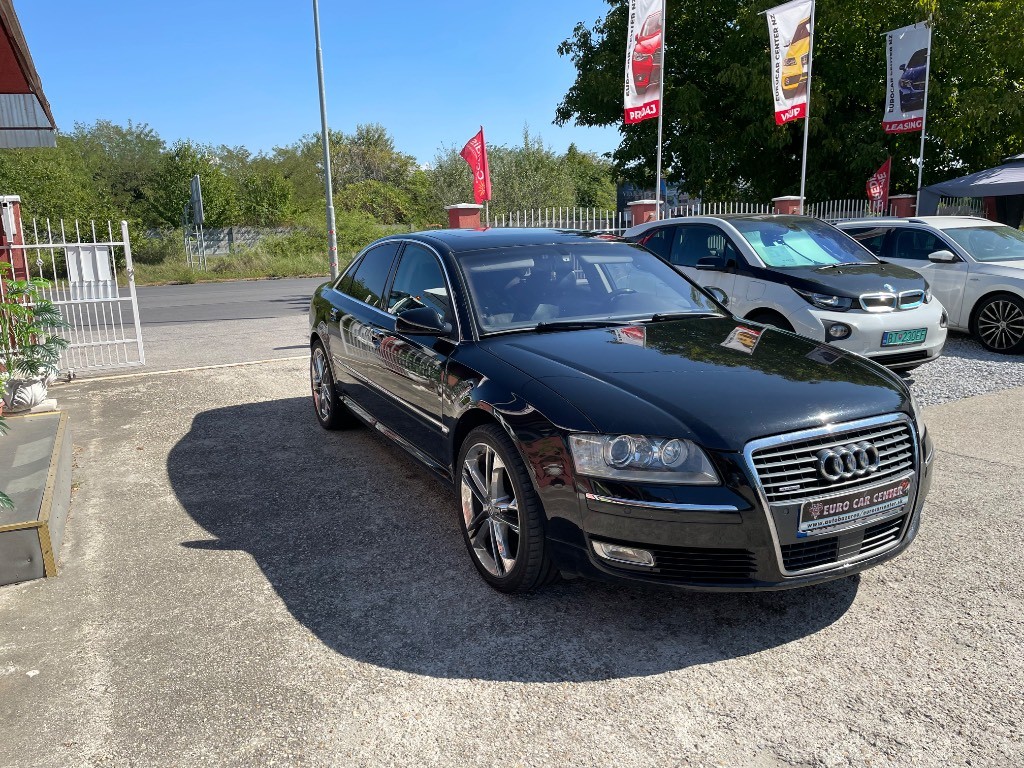 Audi A8 4.2 V8 TDI quattro tiptronic DPF