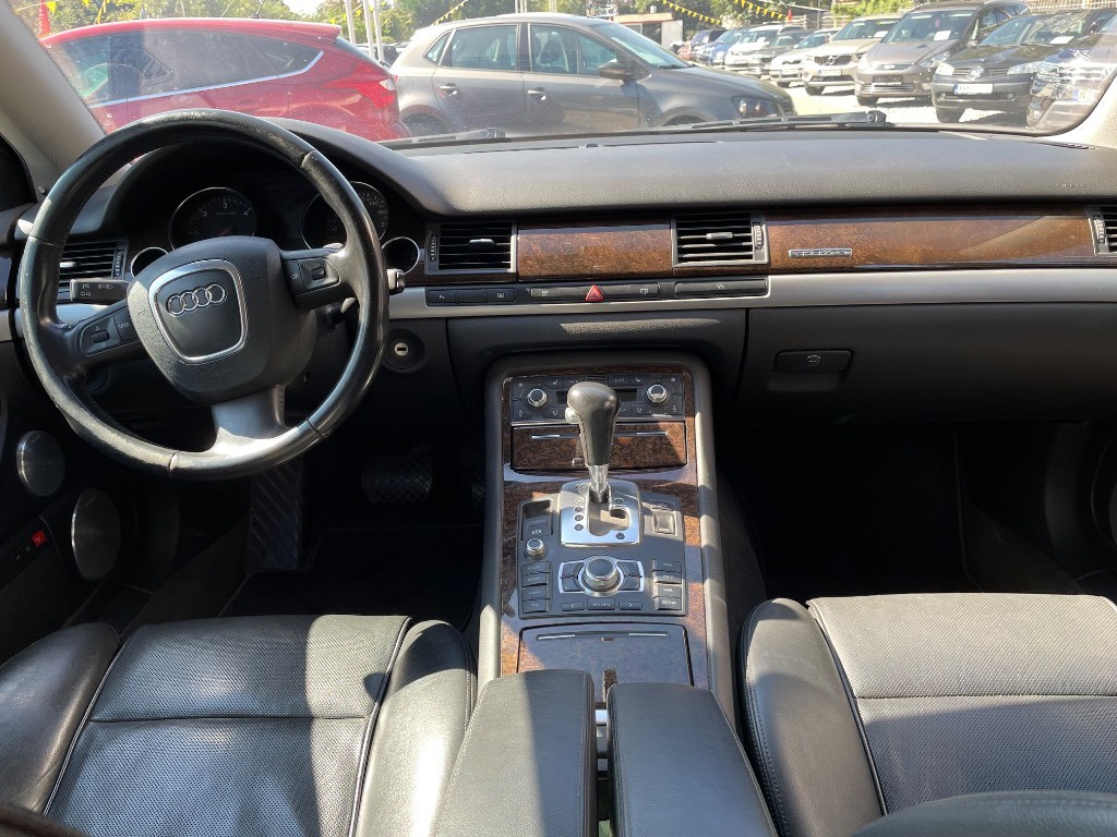 Audi A8 4.2 V8 TDI quattro tiptronic DPF