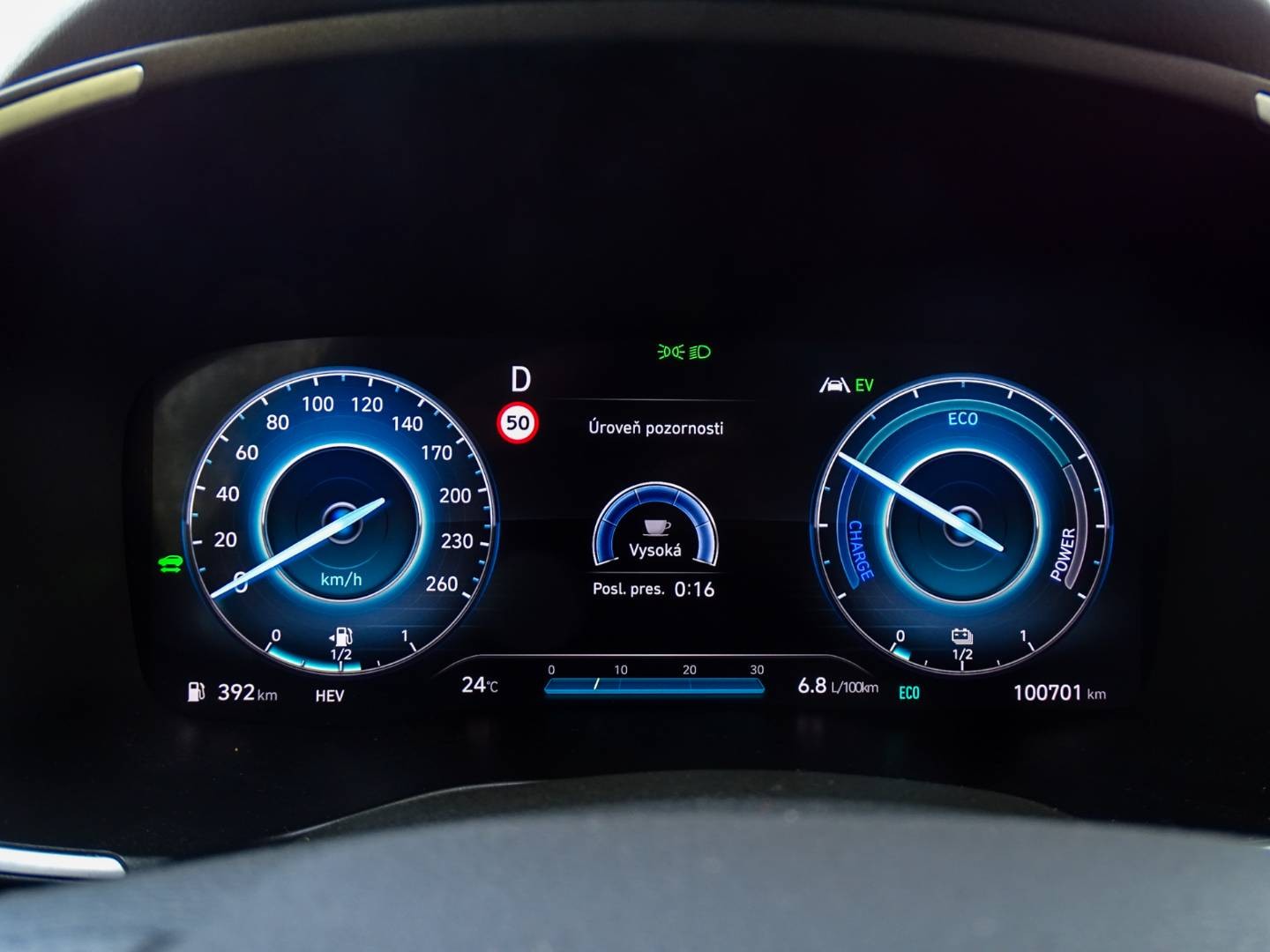 Hyundai Santa Fe 1.6 T-GDi HEV 4x4, 132kW, AKO NOVÉ, PLNÁ SERVISNÁ HISÓRIA, ZÁRUKA