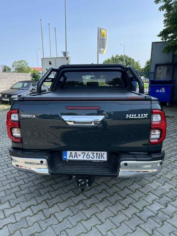 Toyota Hilux DC 2.8 I D-4D Executive 4x4 A/T