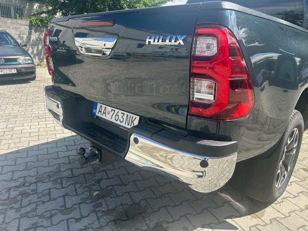 Toyota Hilux DC 2.8 I D-4D Executive 4x4 A/T