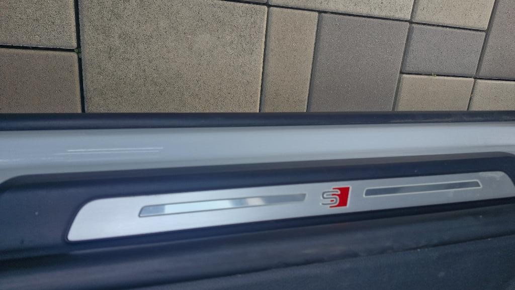 Audi SQ8 TFSI mHEV quattro tiptronic