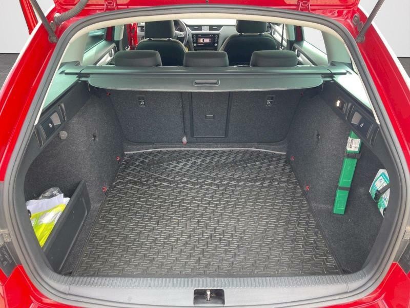 Škoda Octavia Combi combi 1.6 TDI 85kW Ambition Pl