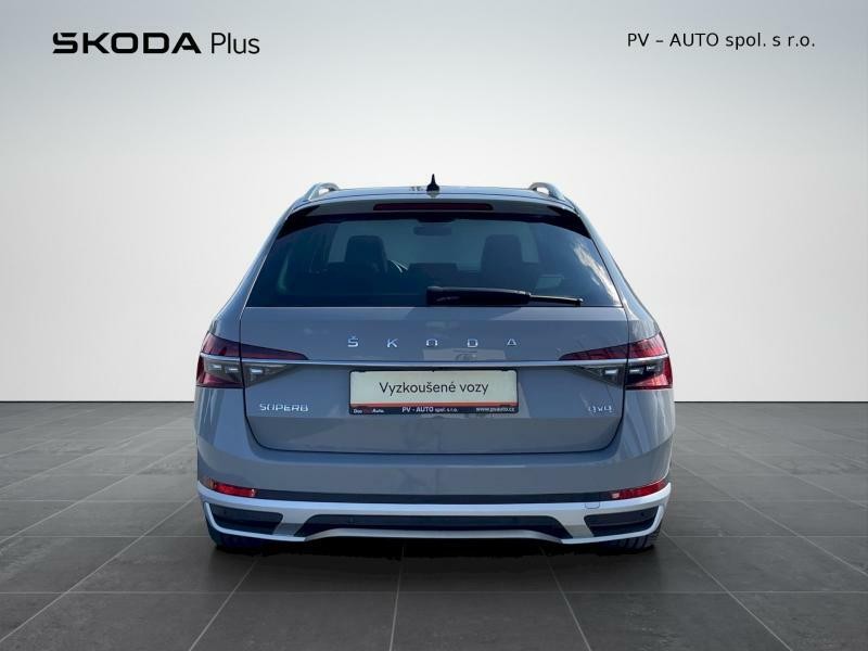 Škoda Superb Combi 2.0 TDI 147kW 4x4 DSG SCOUT