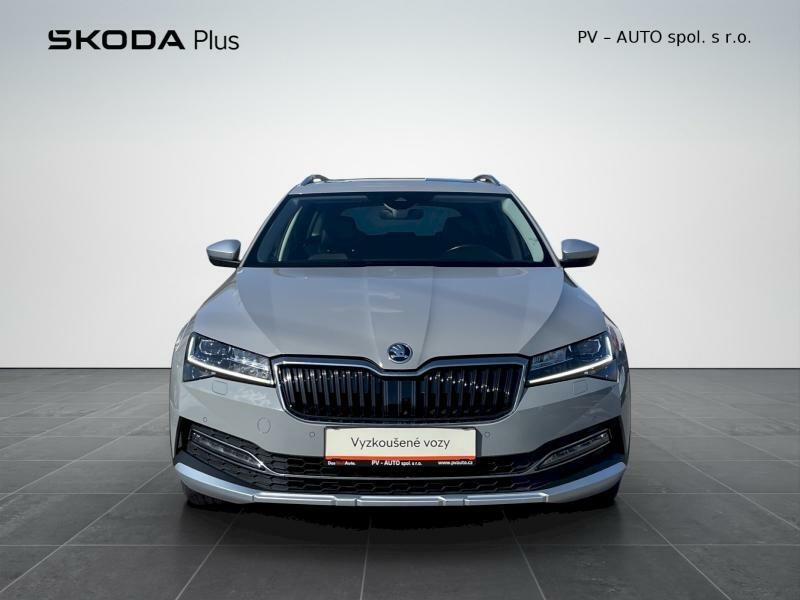 Škoda Superb Combi 2.0 TDI 147kW 4x4 DSG SCOUT