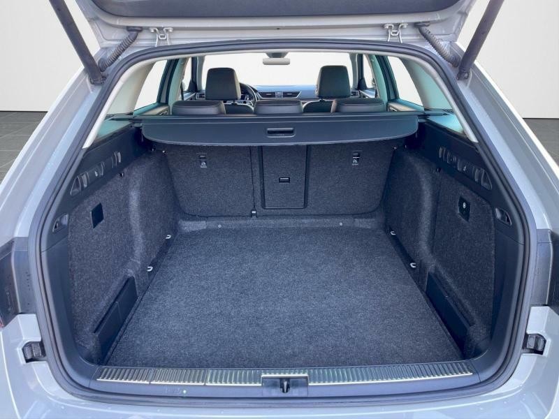 Škoda Superb Combi 2.0 TDI 147kW 4x4 DSG SCOUT