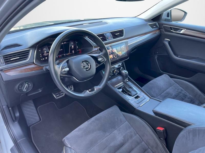 Škoda Superb Combi 2.0 TDI 147kW 4x4 DSG SCOUT