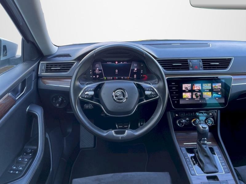 Škoda Superb Combi 2.0 TDI 147kW 4x4 DSG SCOUT
