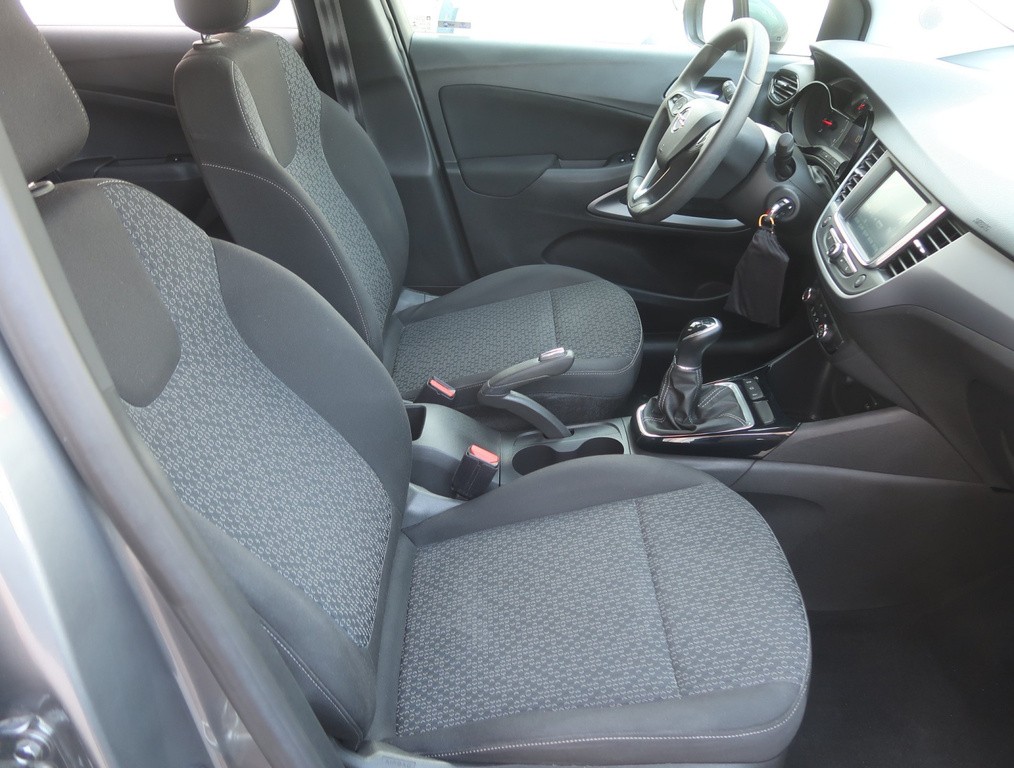 Opel Crossland Enjoy 1.2 Serv.kniha, Tempomat, Park. senzory