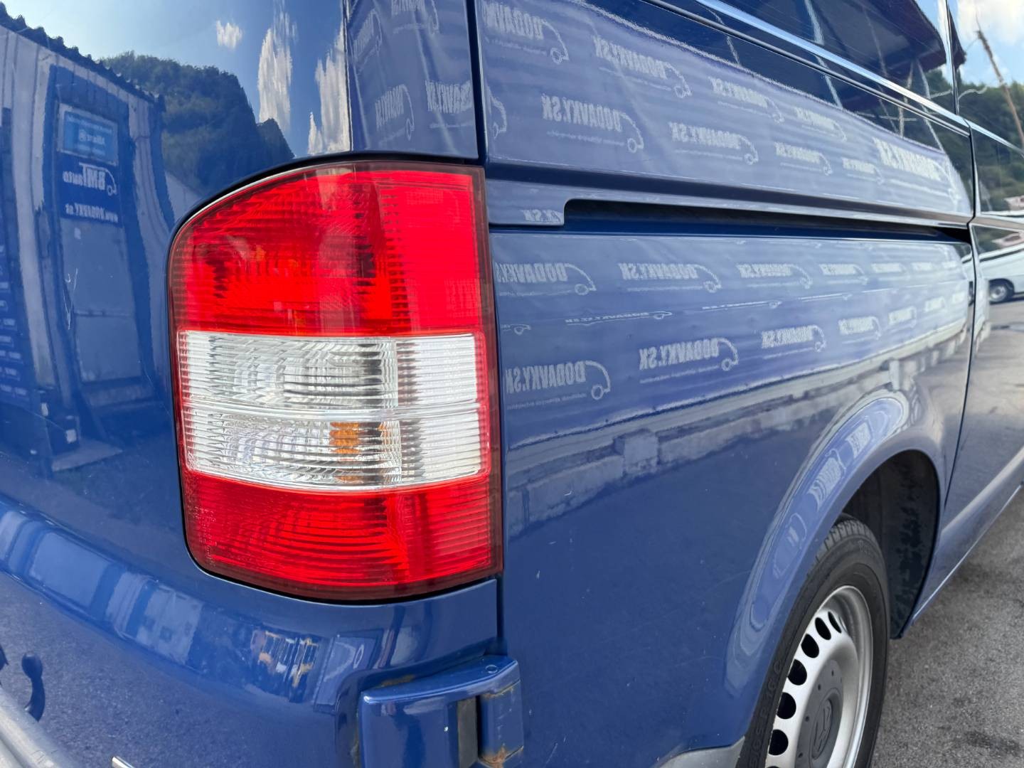 Volkswagen Transporter T5 2.0 TDI 140k KR 4MOTION