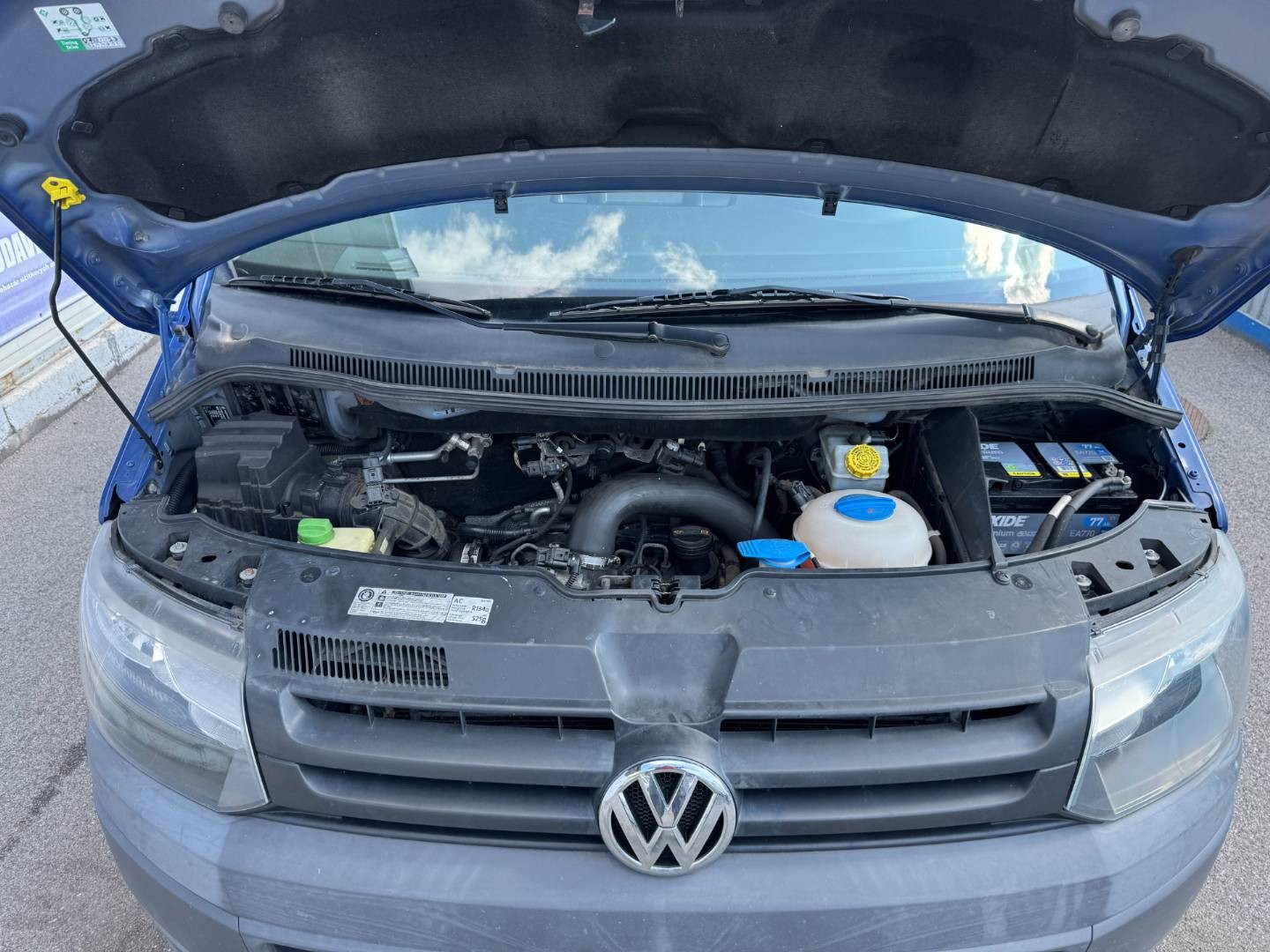 Volkswagen Transporter T5 2.0 TDI 140k KR 4MOTION