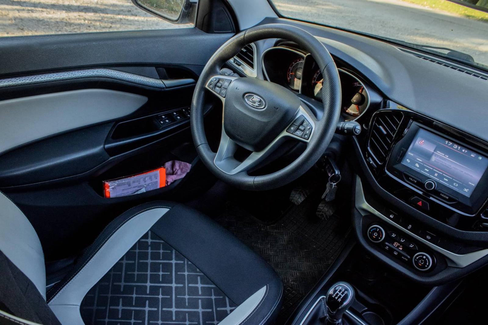 Lada Vesta SW Cross 1.6 / 1.MAJITEĽ / AJ NA SPLÁTKY