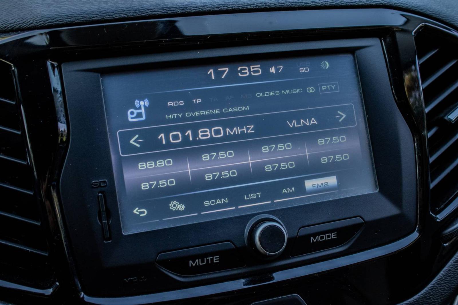 Lada Vesta SW Cross 1.6 / 1.MAJITEĽ / AJ NA SPLÁTKY