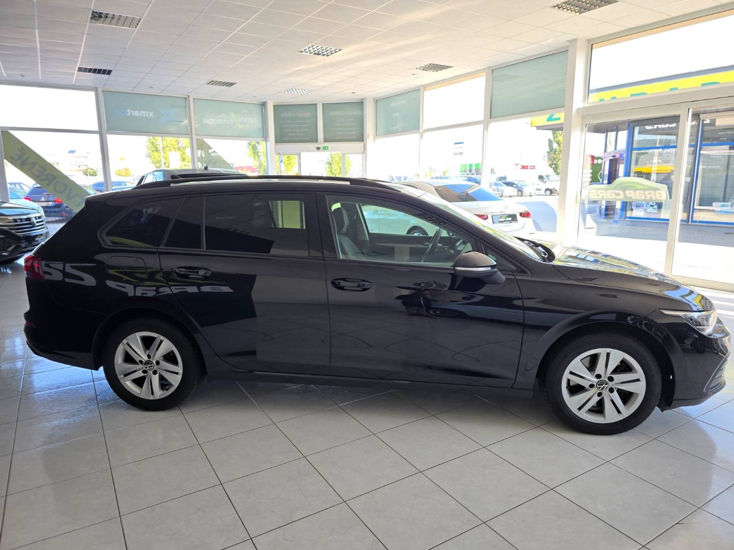 Volkswagen Golf Variant Comfort line PLUS, AT/7, 2022, NAVI