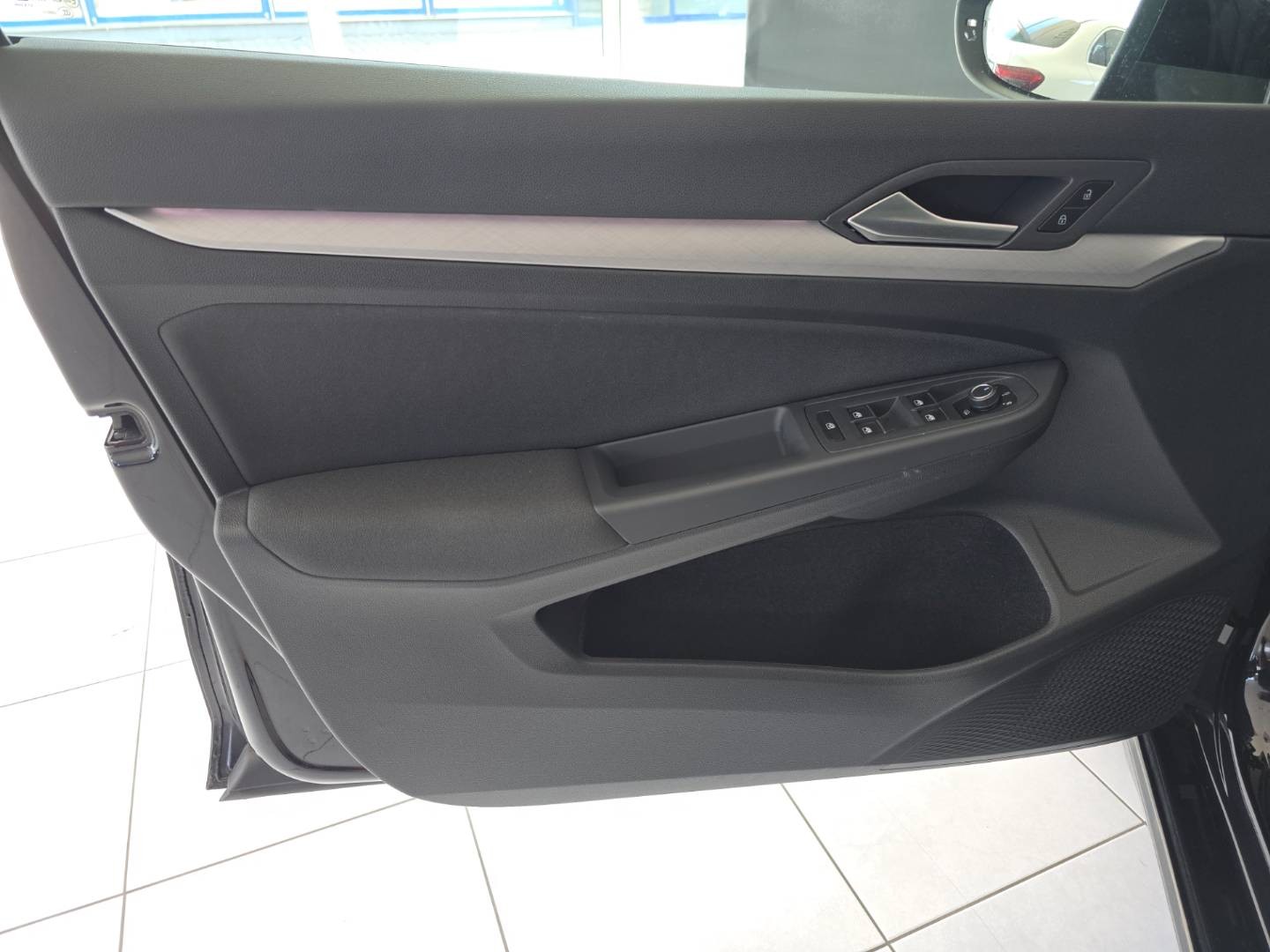 Volkswagen Golf Variant Comfort line PLUS, AT/7, 2022, NAVI