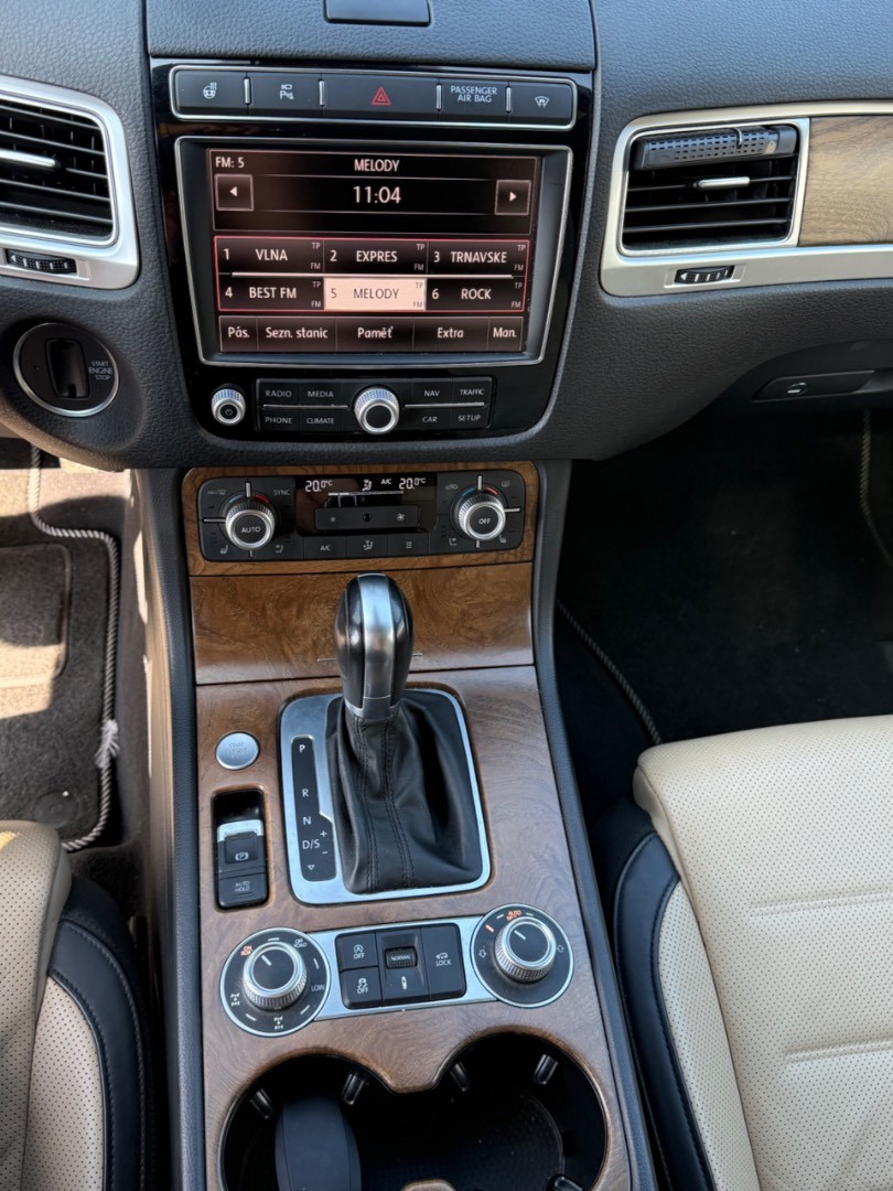 Volkswagen Touareg II 3.0 V6 TDI BMT 4MOTION