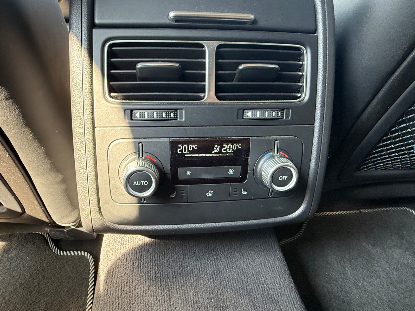 Volkswagen Touareg II 3.0 V6 TDI BMT 4MOTION