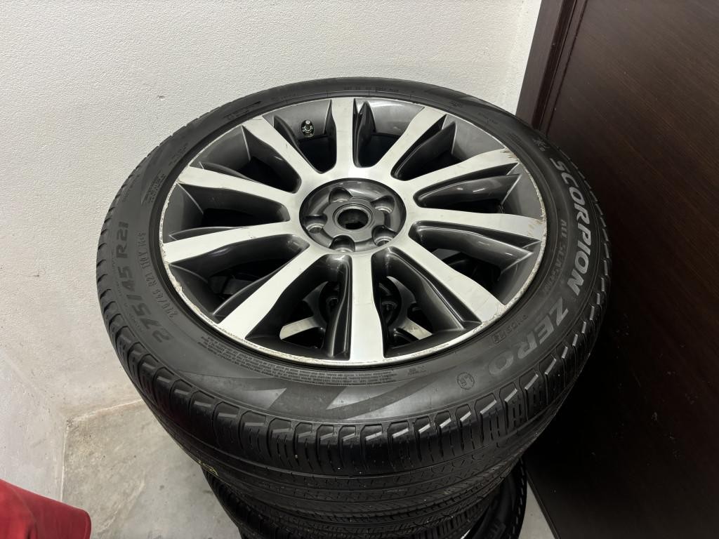 Land Rover Range Rover Vogue SUV 1kw Automat