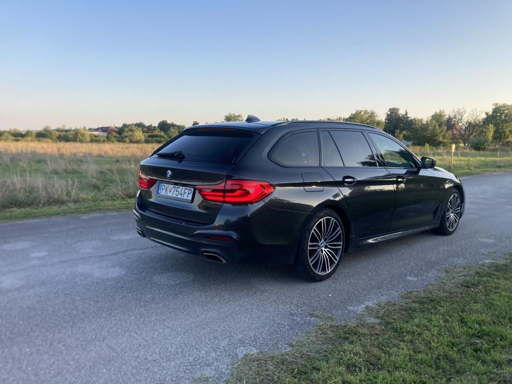 BMW rad 5 Touring 530d xDrive A/T