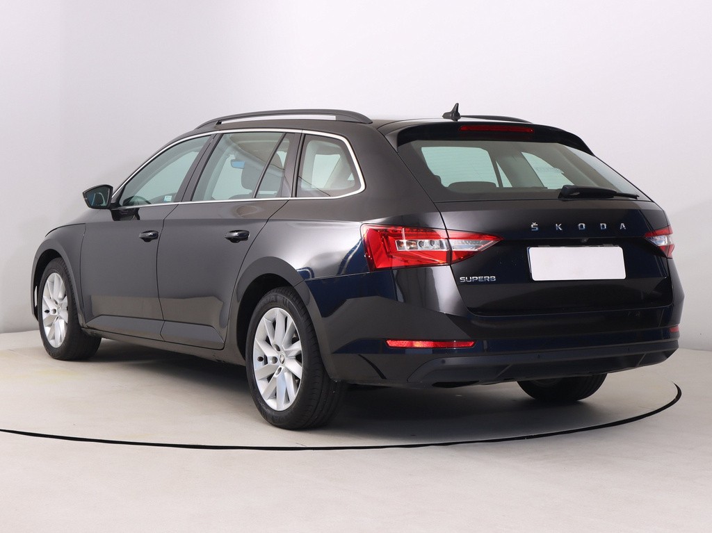 Skoda Superb Ambition 2.0 TDI