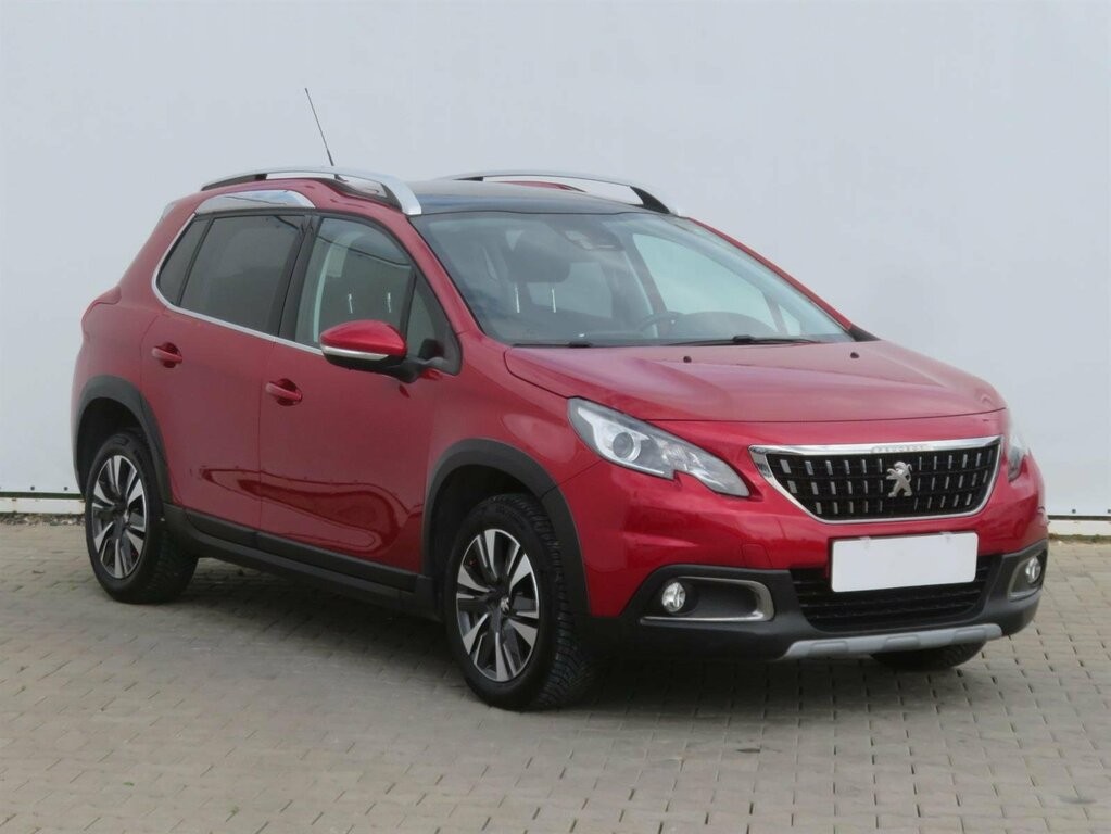 Peugeot 2008 Access 1.6 BlueHDi Koža, Navigácia, Tempomat