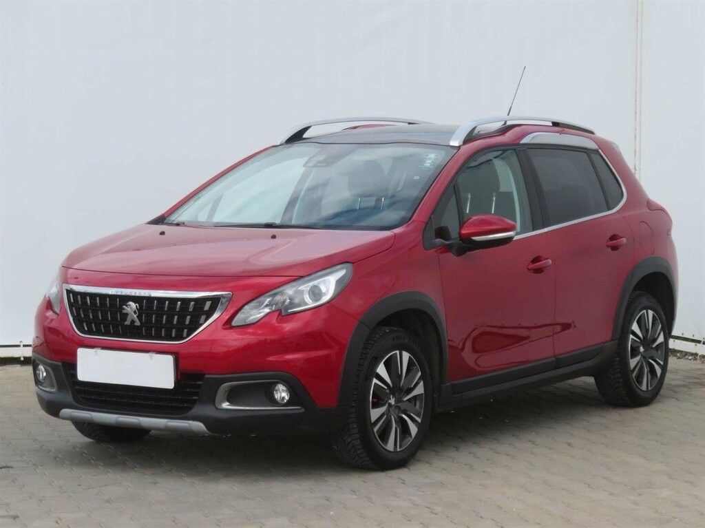Peugeot 2008 Access 1.6 BlueHDi Koža, Navigácia, Tempomat