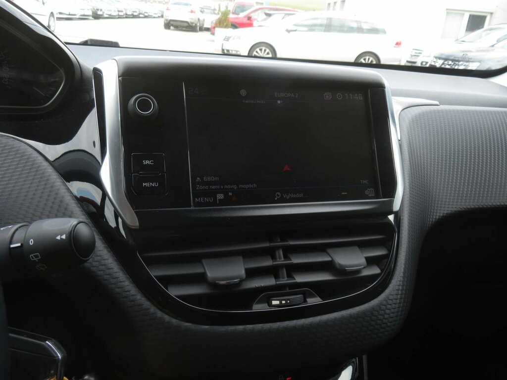 Peugeot 2008 Access 1.6 BlueHDi Koža, Navigácia, Tempomat
