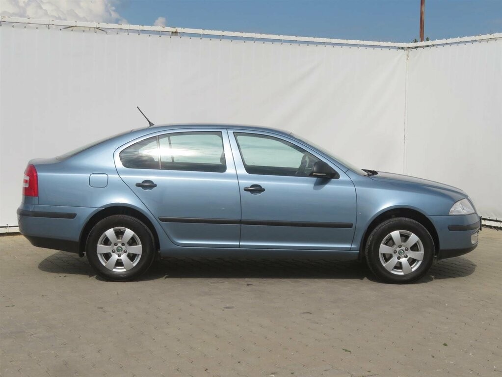 Skoda Octavia Tour 1.6 Serv.kniha, Tempomat