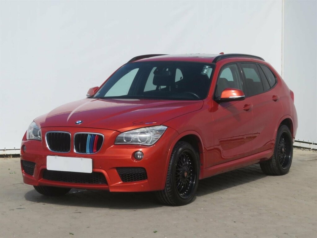 BMW X1 xDrive18d Navigácia, Xenóny, Bi-Xenóny, Tempomat