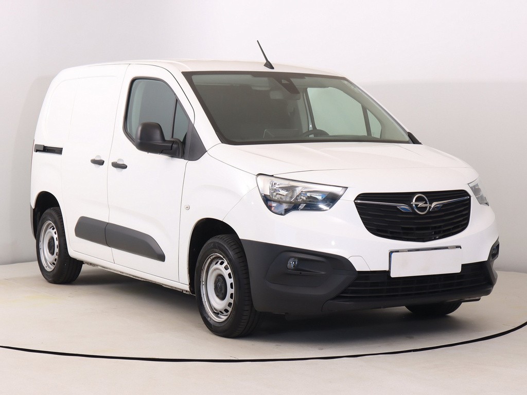 Opel Combo 1.5 CDTI an, Odpočet DPH, Nové v SR, Navigácia