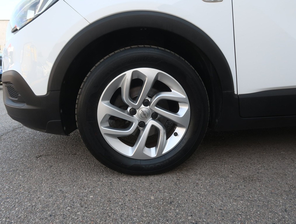 Opel Crossland 1.2 Tempomat, Park. senzory, senzor dažďa