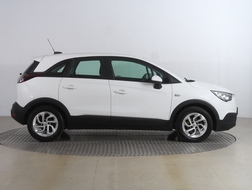 Opel Crossland 1.2 Tempomat, Park. senzory, senzor dažďa