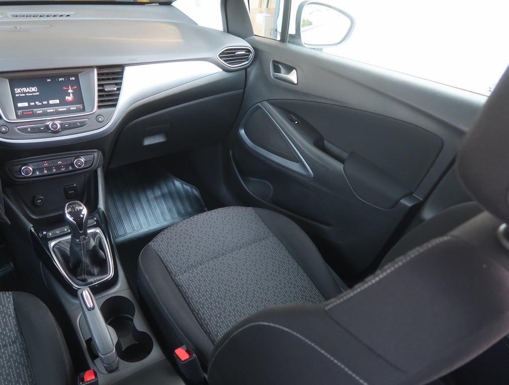 Opel Crossland 1.2 Tempomat, Park. senzory, senzor dažďa