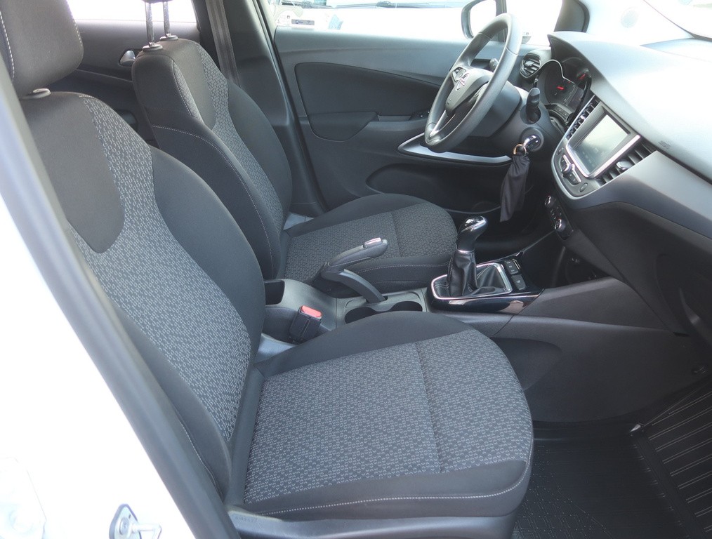 Opel Crossland 1.2 Tempomat, Park. senzory, senzor dažďa