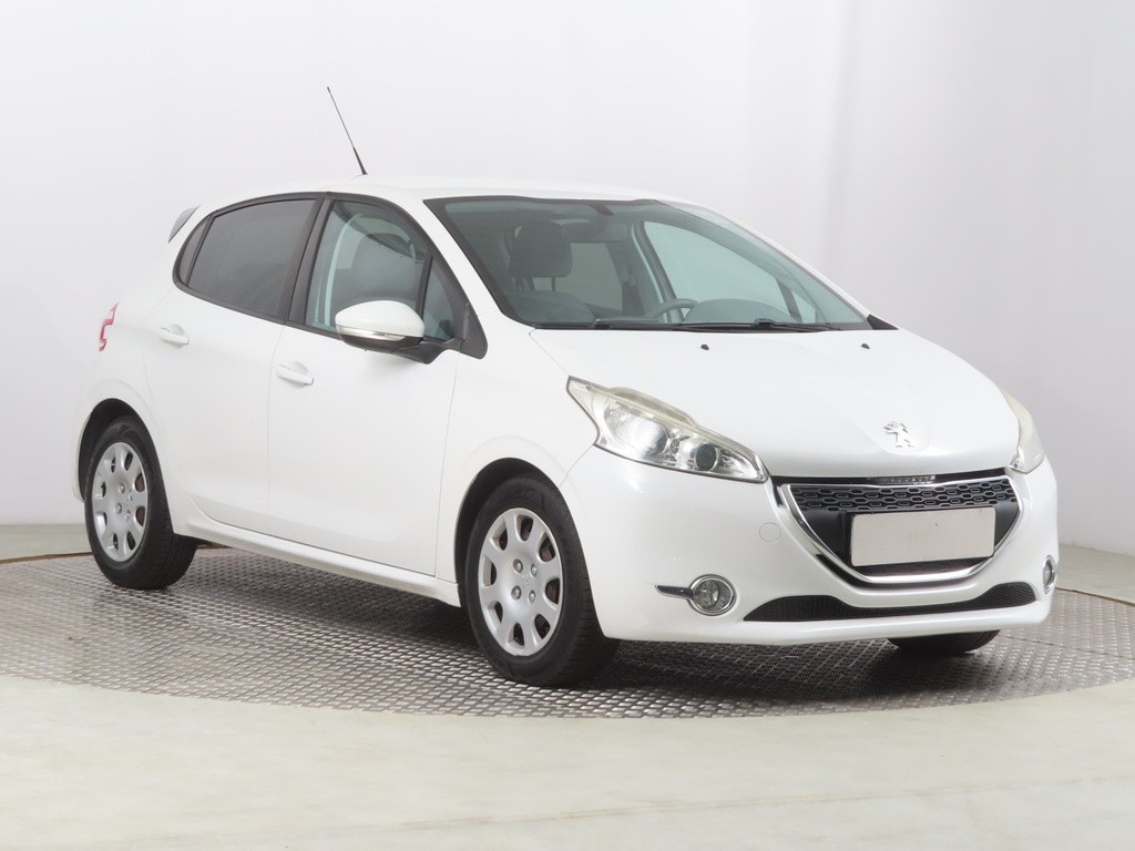 Peugeot 208 1.2 PureTech Automat, Serv.kniha, Tempomat