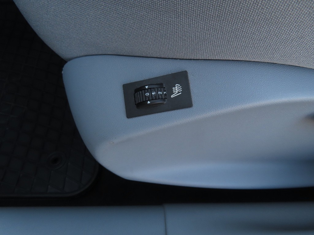 Peugeot 208 1.2 PureTech Automat, Serv.kniha, Tempomat